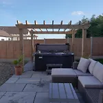 Cornerways - Scarborough Seamer
