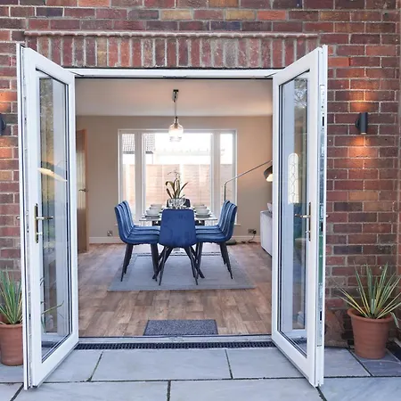 Cornerways - Scarborough Seamer